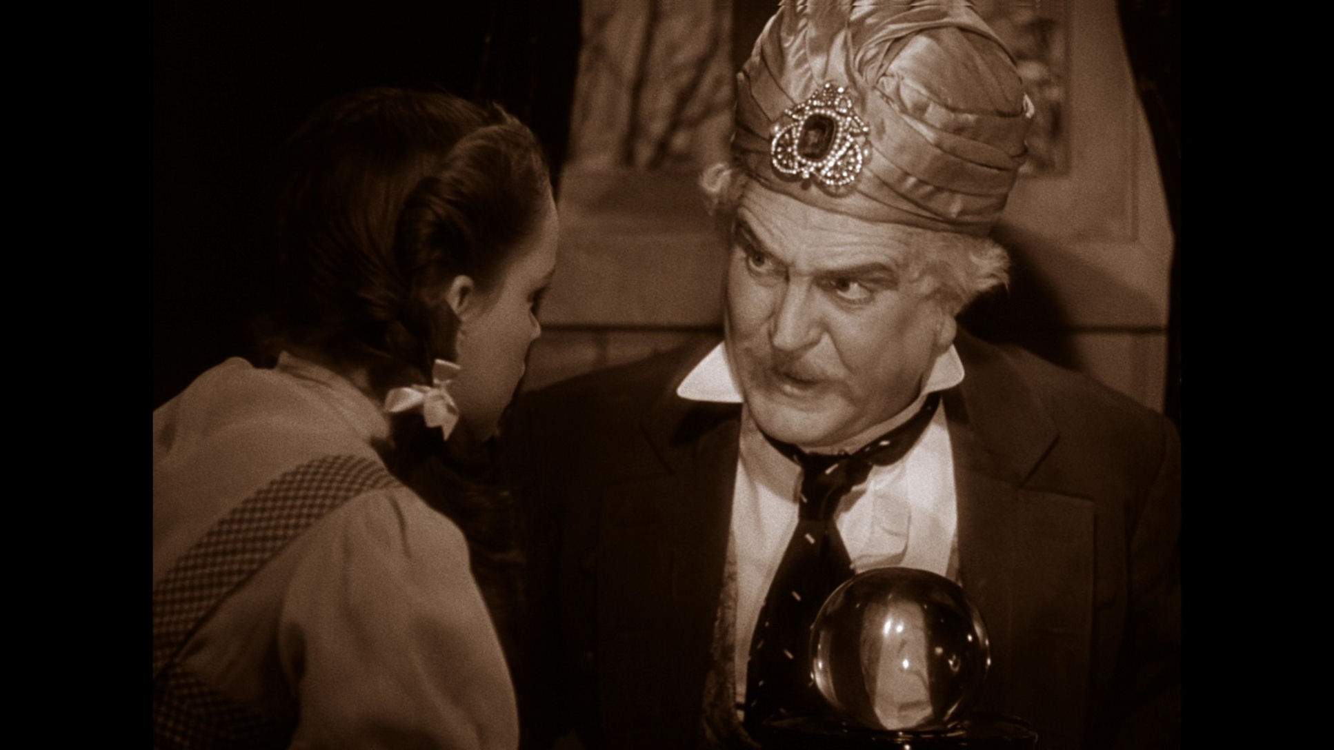 Screenshot fromThe Wizard of Oz. 